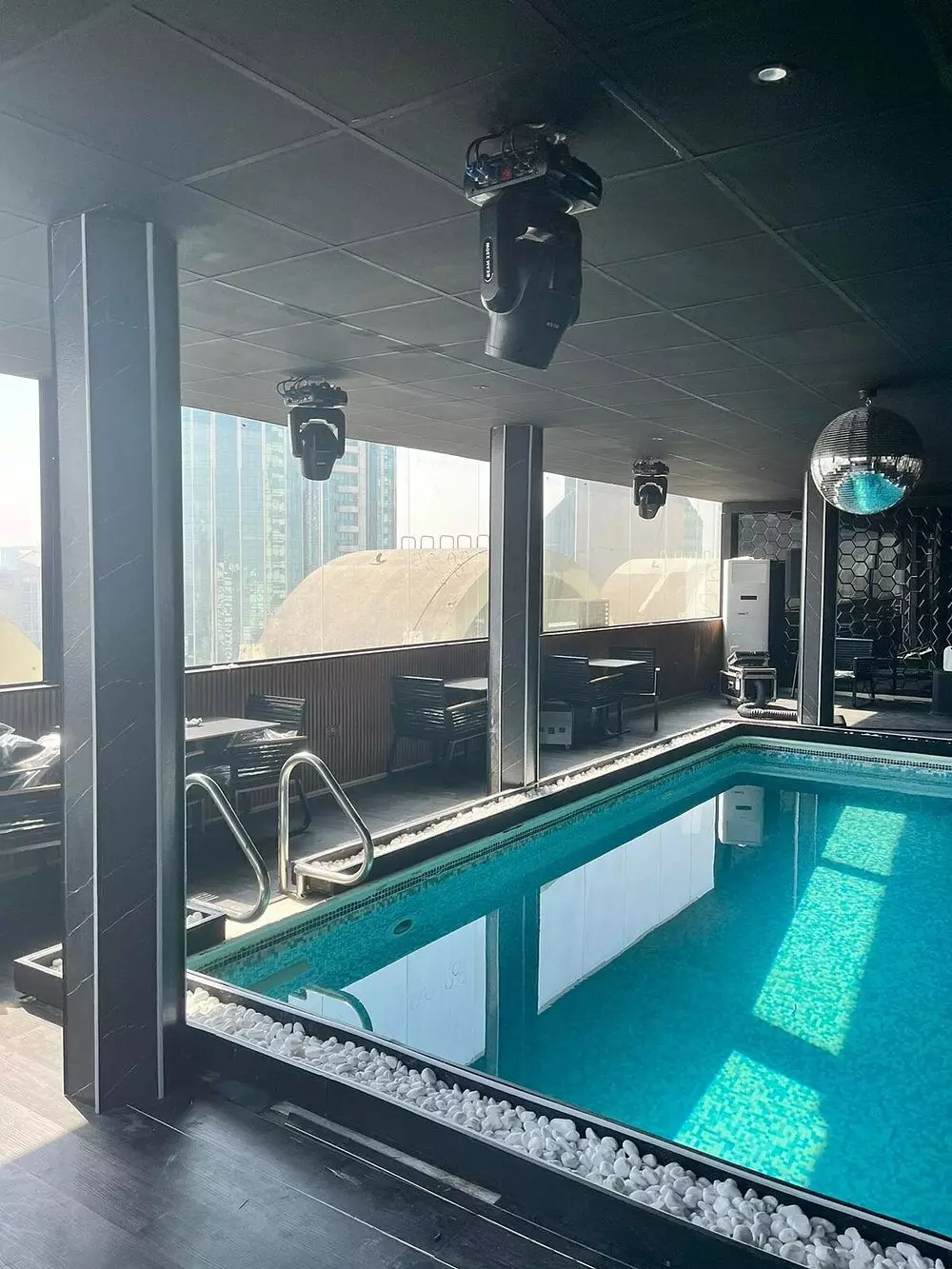 خلیج پالاس دبی