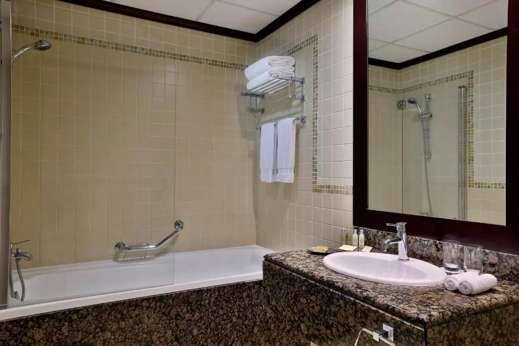 هیلتون دبی د واک دبی