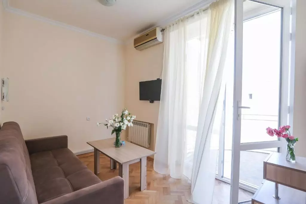 آلبا ایروان