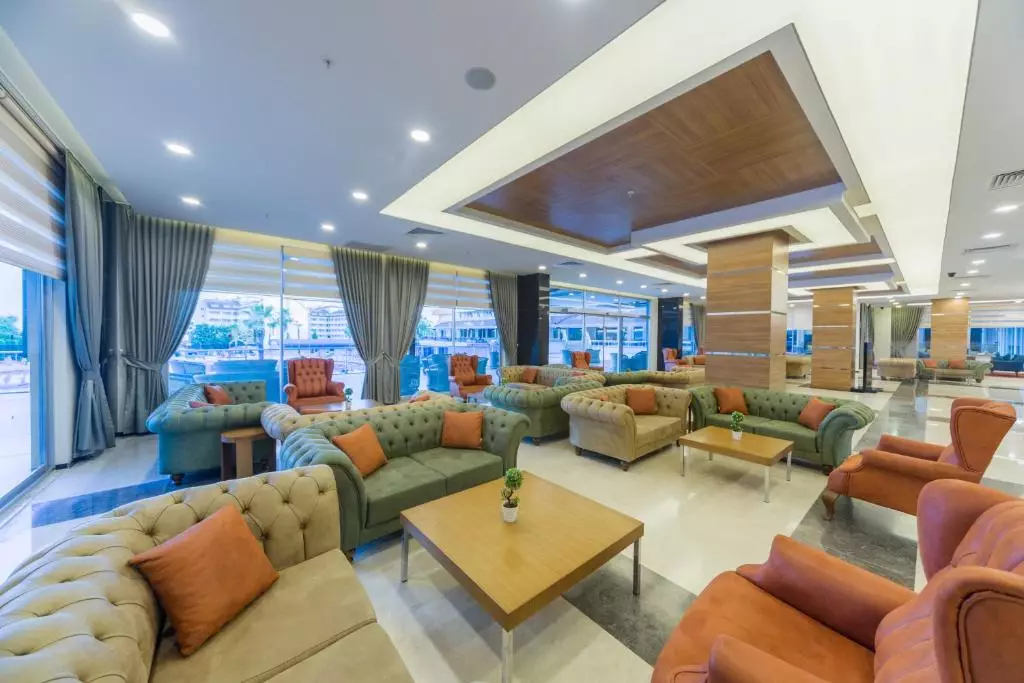 لونیسرا ریزورت آلانیا