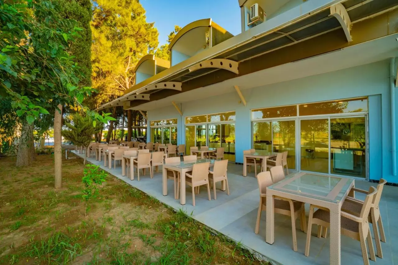 پرنسس سی لاین بیچ آنتالیا