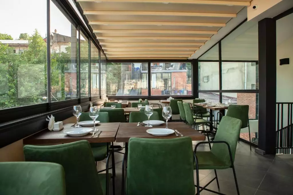 اولد سیتی بوتیک تفلیس