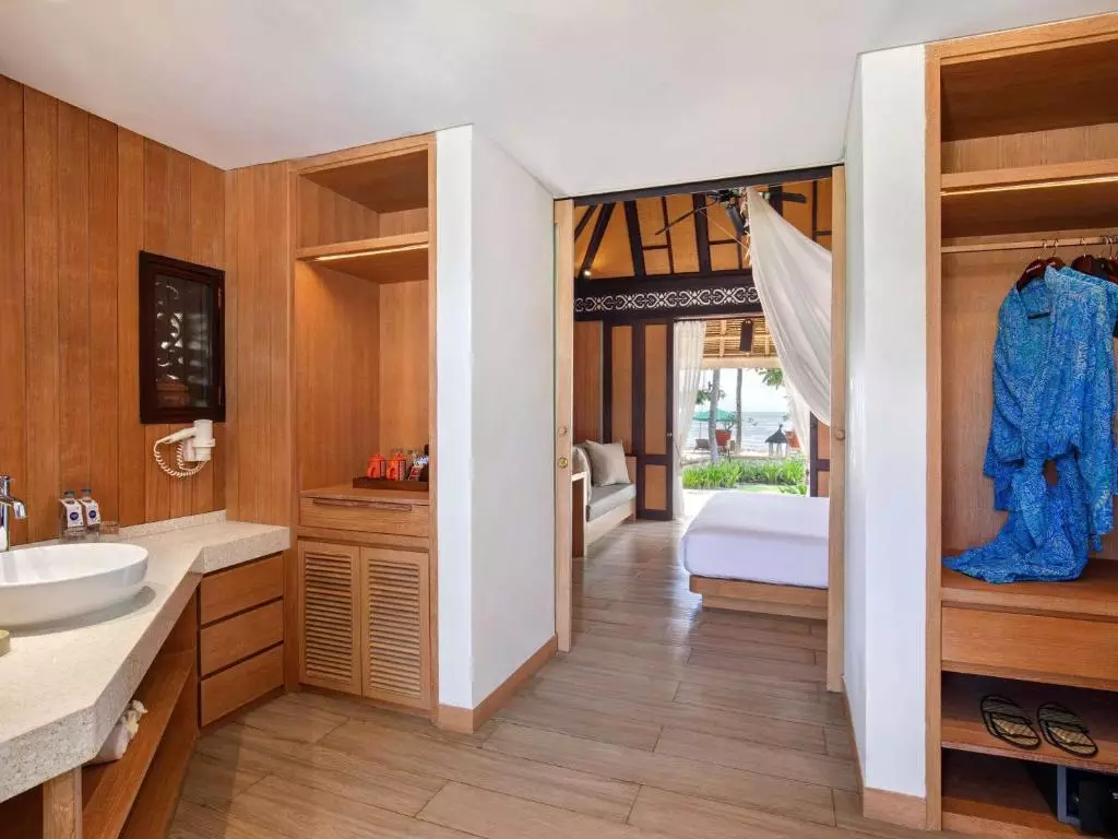 هتل نووتل بنوآ بالی