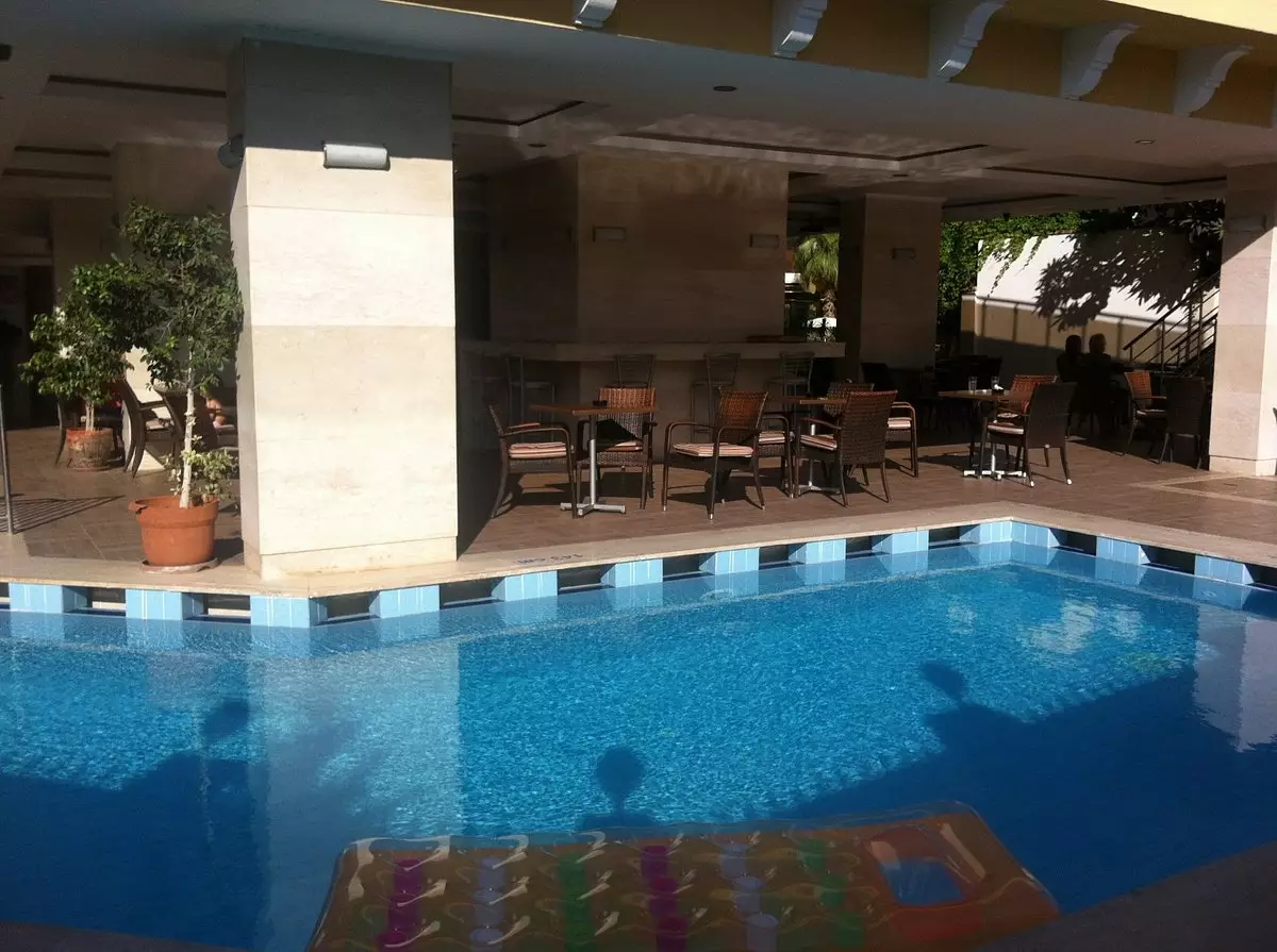 آرتمیس پرنسس آلانیا