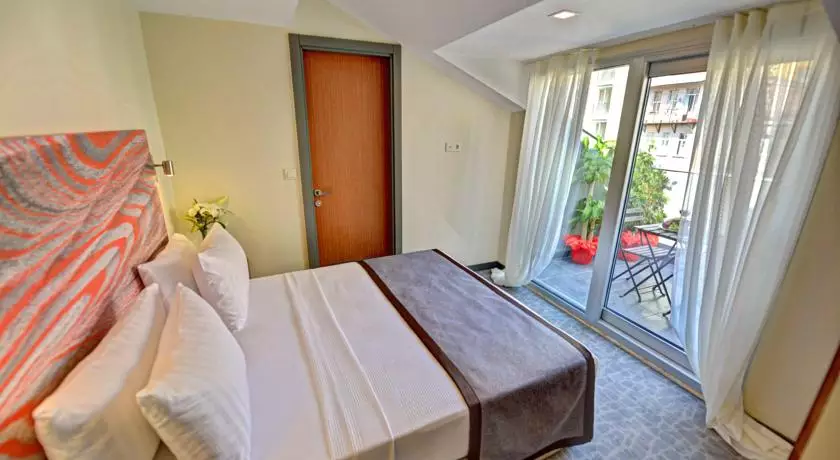 آل این استانبول