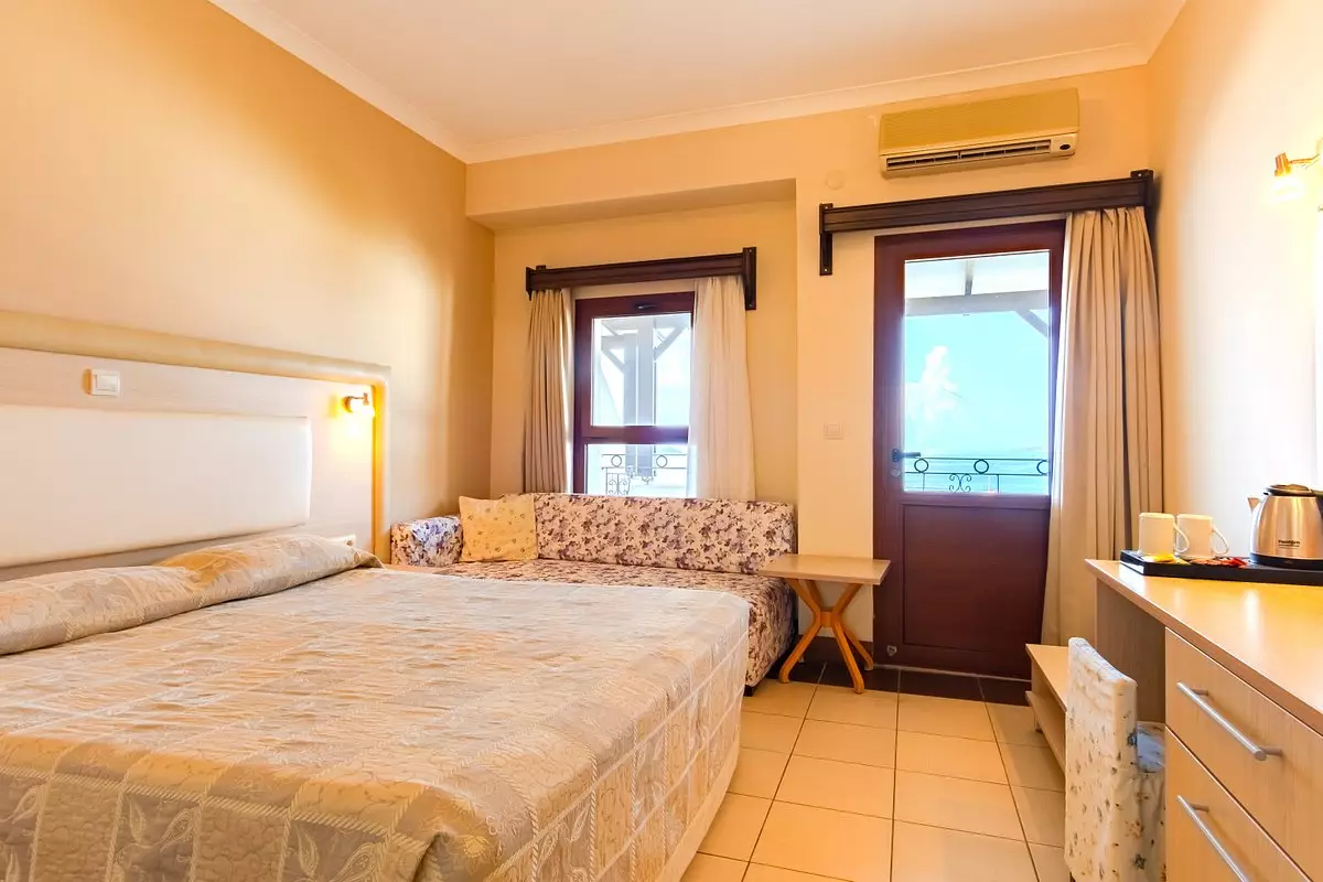 فور اور کلاب