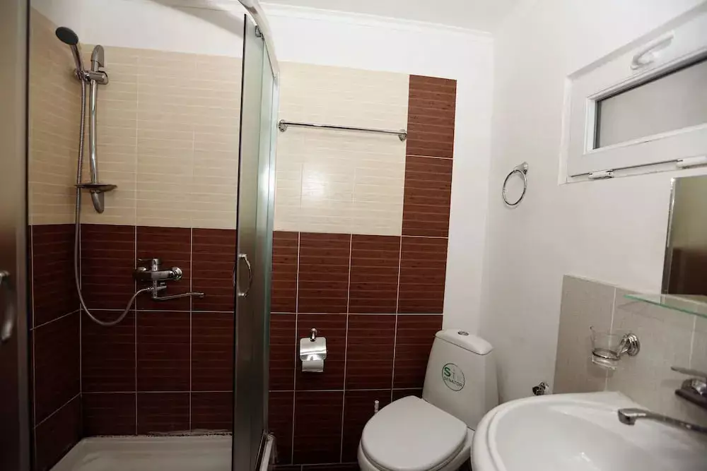 ایساکا تفلیس