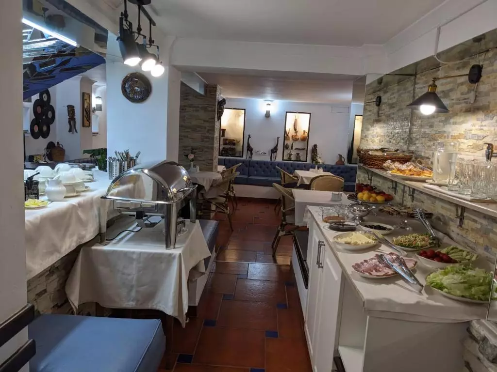 الگانت باتومی