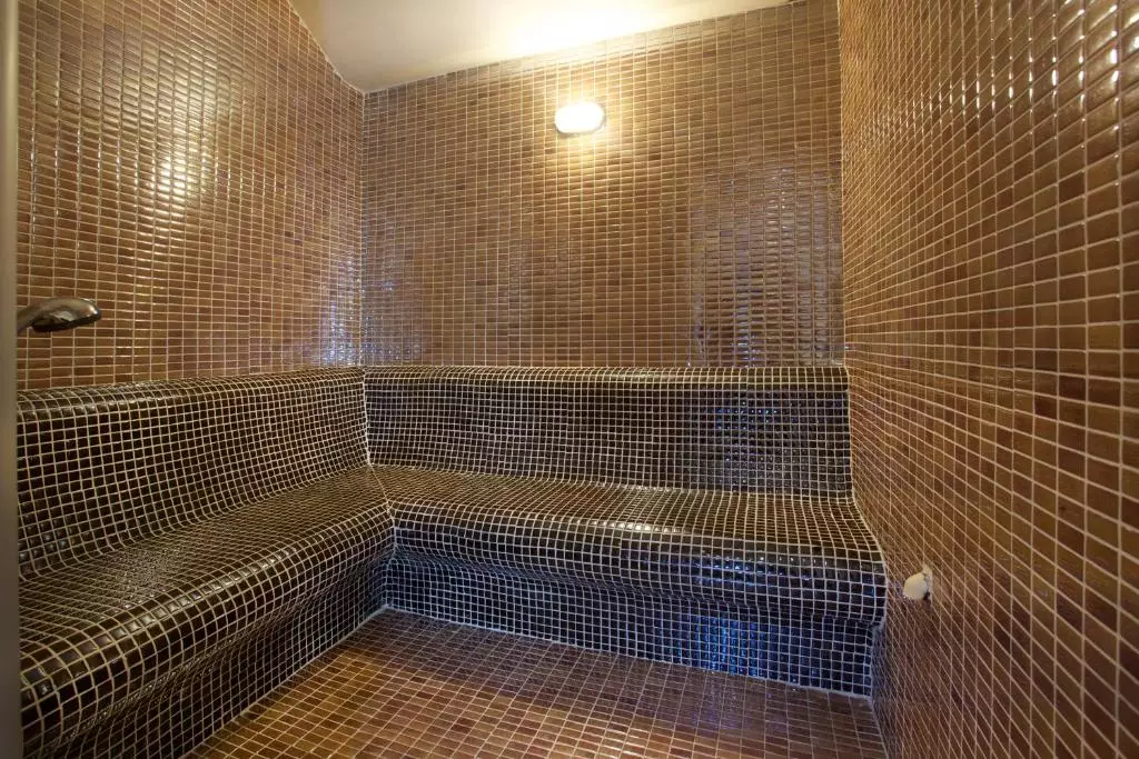 کارلتون الد سیتی استانبول