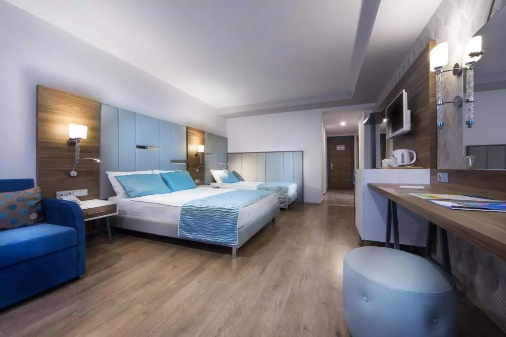 افتالیا اوشن آلانیا