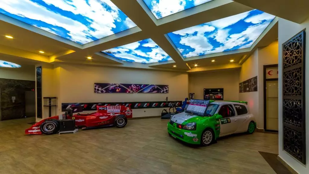 گرند یازیچی مارماریس پالاس