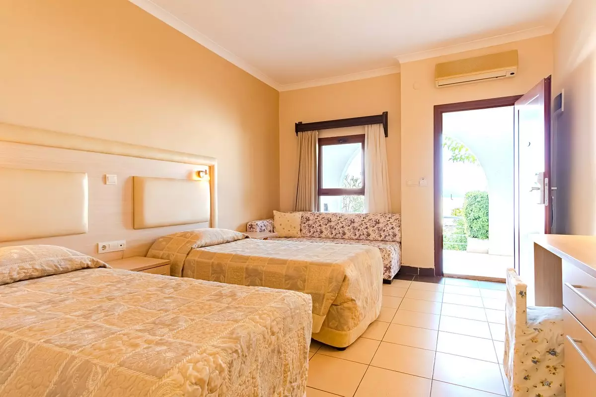 فور اور کلاب