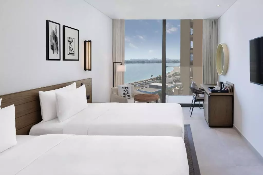 رادیسون بیچ ریزورت پالم جمیرا دبی