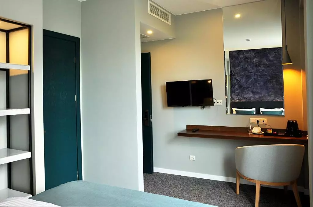 جاست این تفلیس