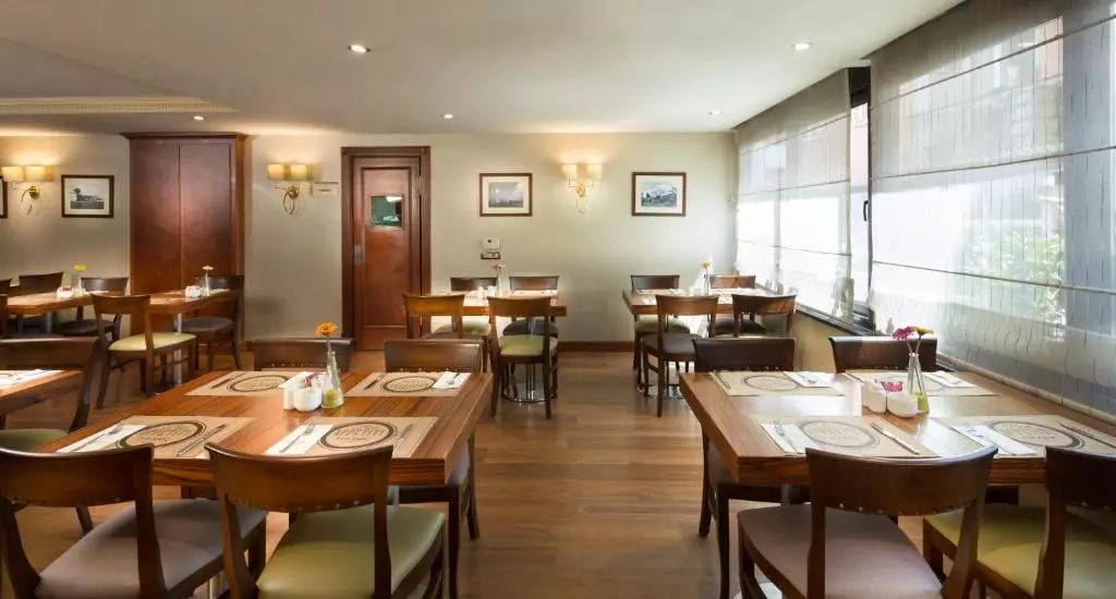 تایتانیک کامفورت استانبول