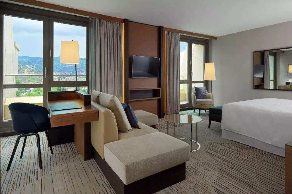 شرایتون گرند تفلیس