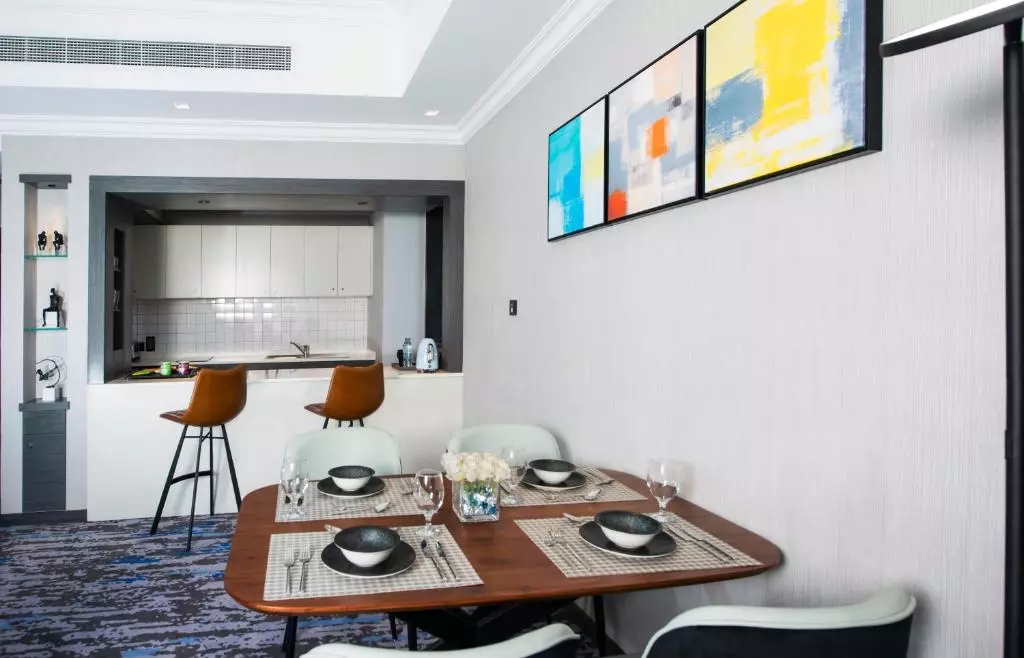 اج کریک ساید دبی