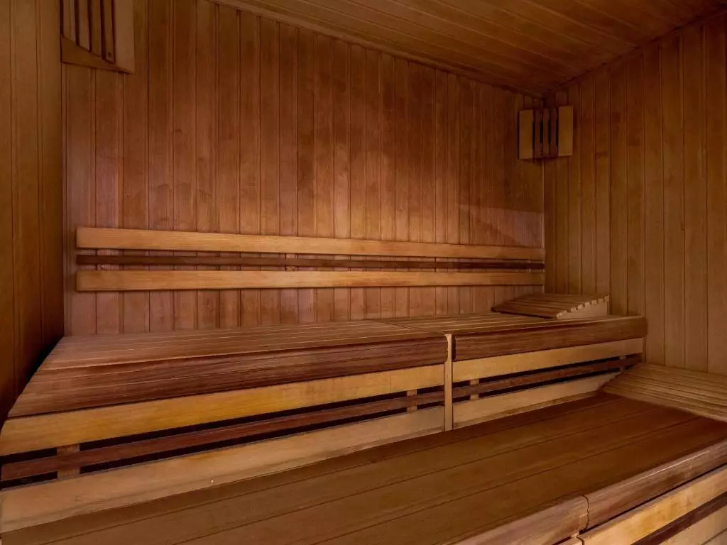 سوئیس اوتل الغریر دبی