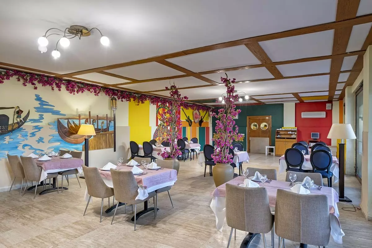 سی لایت ریزورت