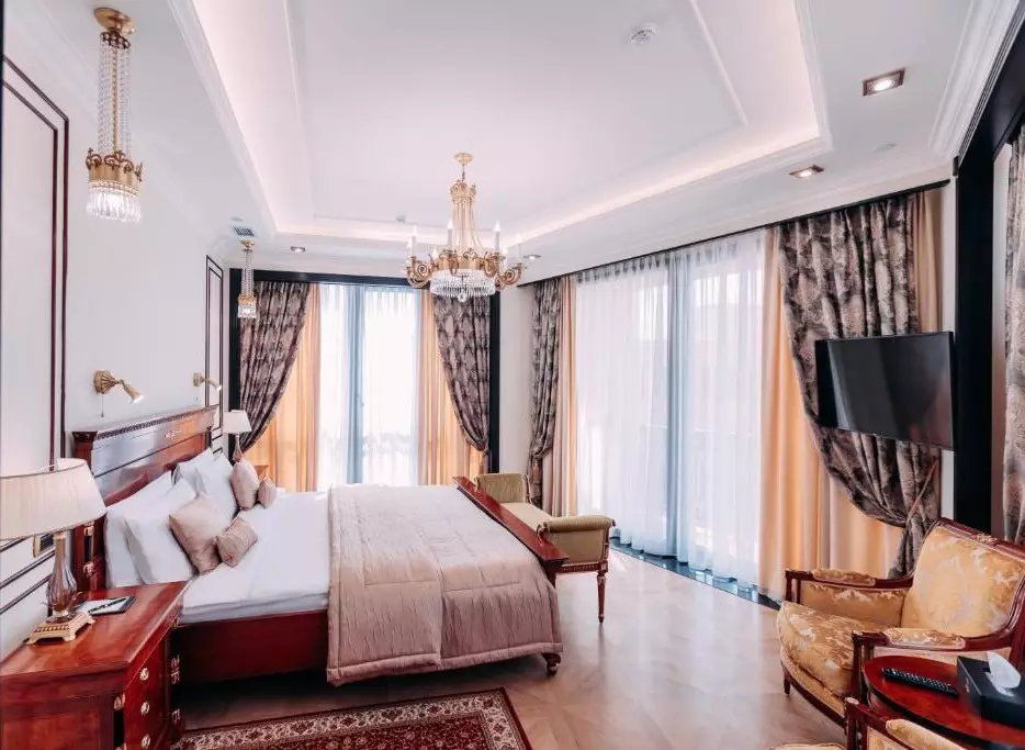 گلدن پالاس ایروان