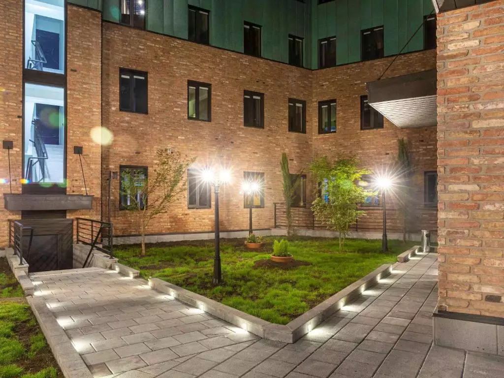 ایبیس باجت تفلیس سنتر