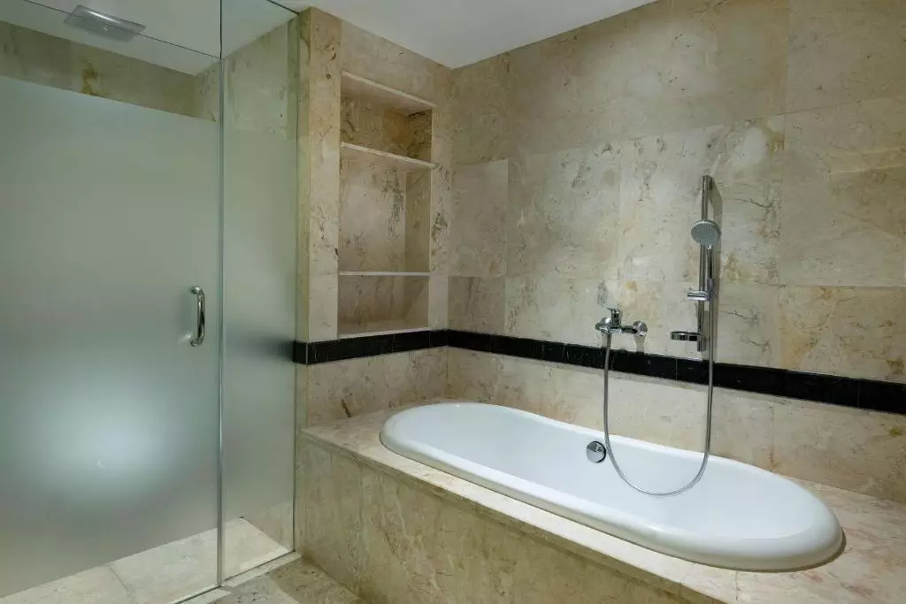 استالا آ تریبیوت پورفولییا اوبود