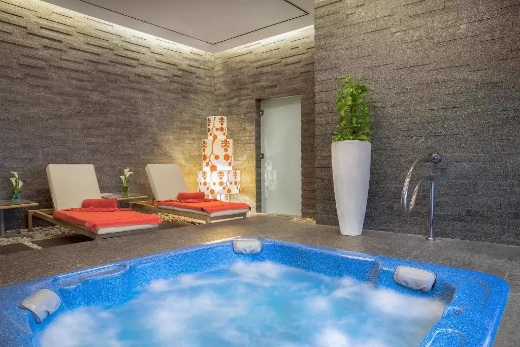 امواج روتانا جمیرا بیچ رزیدنس دبی