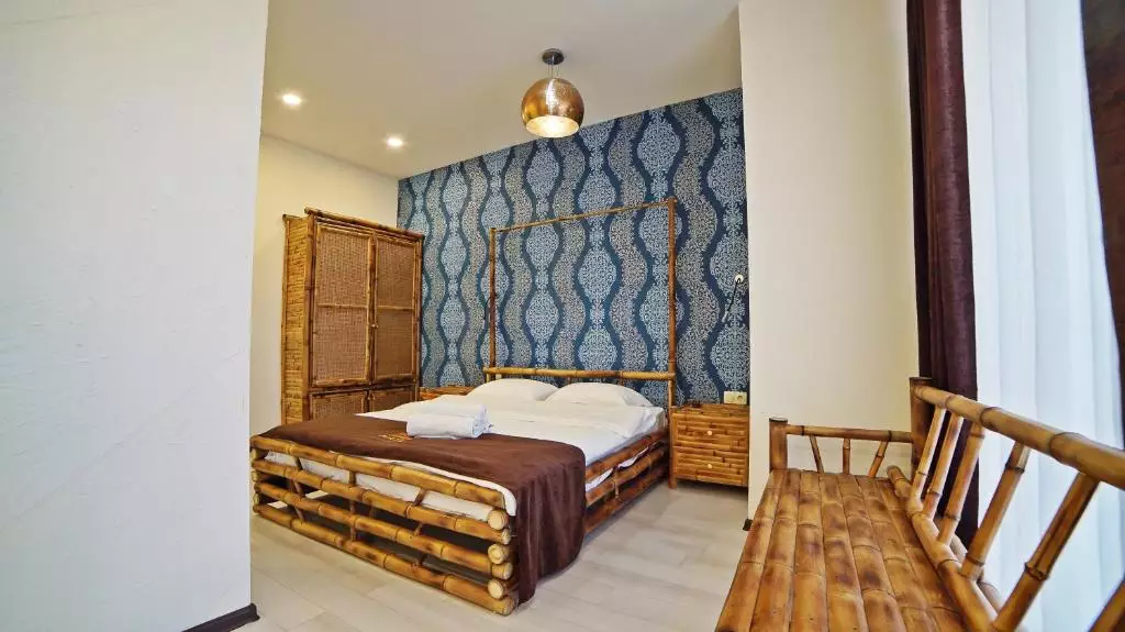 هتل ماردی پلازا باتومی