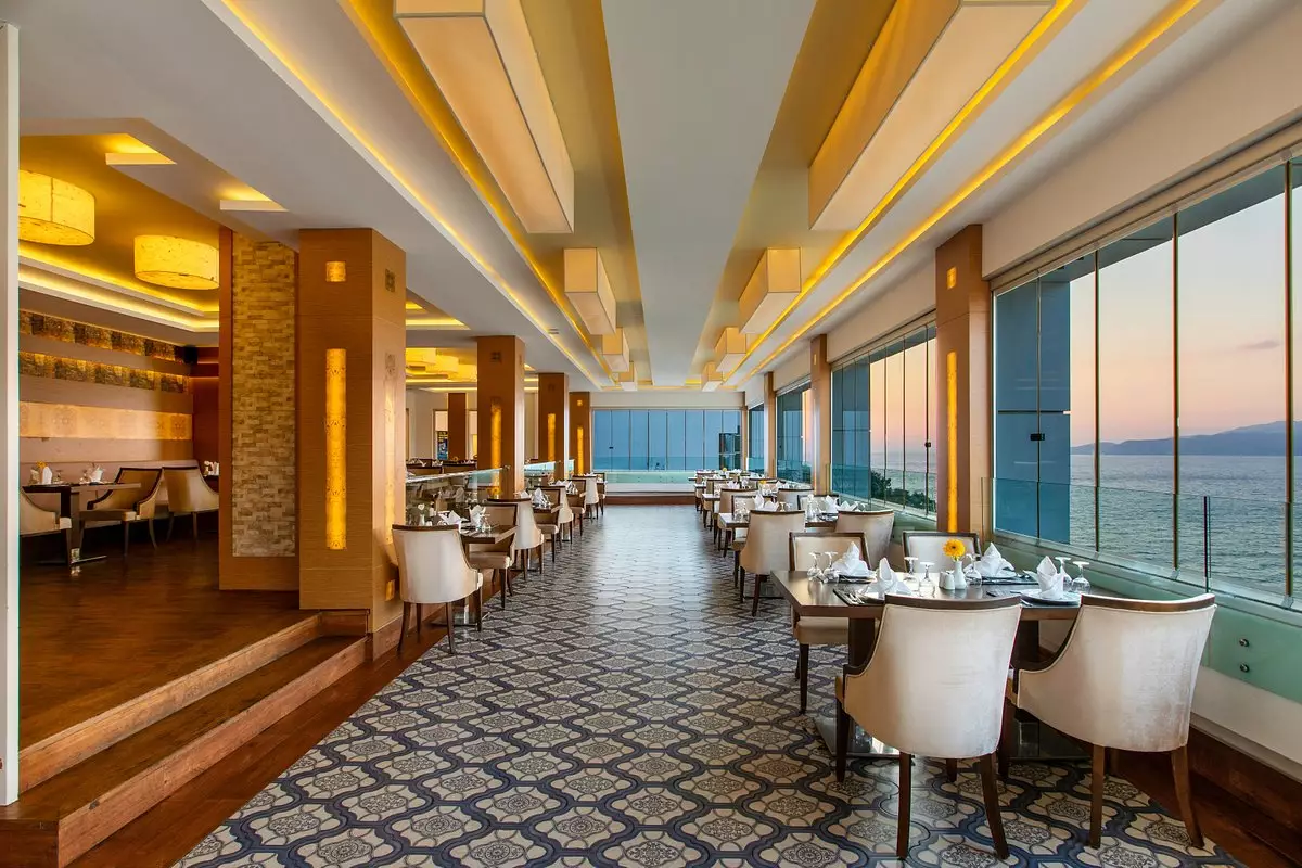 لابراندا افسوس پرینسس