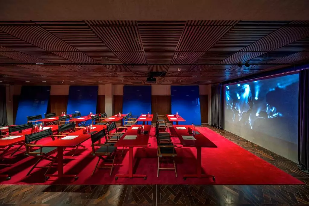 آفیشا تفلیس