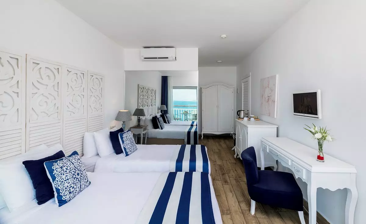 بلو دریمز ریزورت