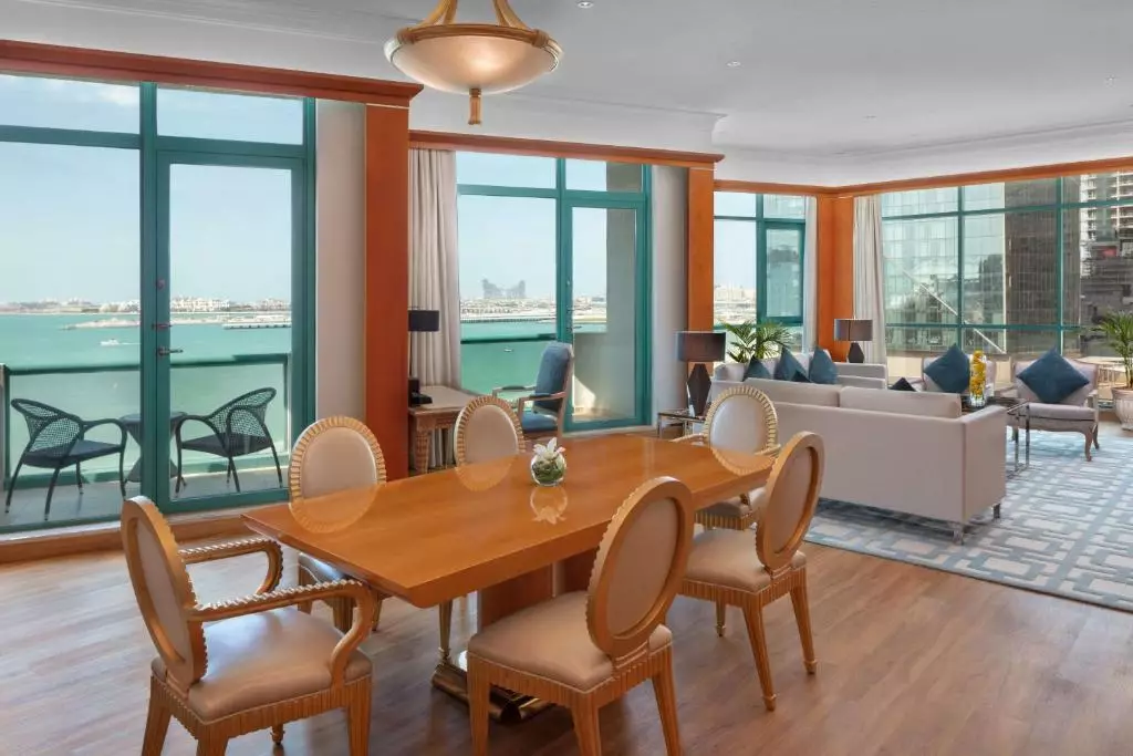 هیلتون دبی جمیرا