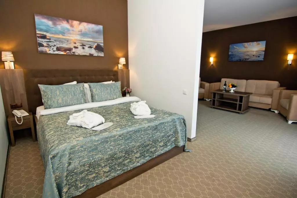 اسکای این باتومی