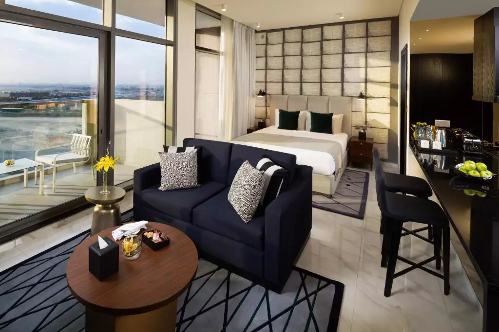 میلینیوم آتریا بیزینس بی دبی