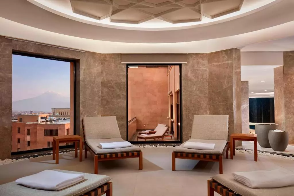 الکساندر لاکچری کالکشن ایروان