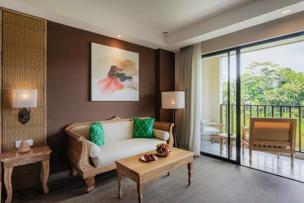 مت لند ونیا اوبود