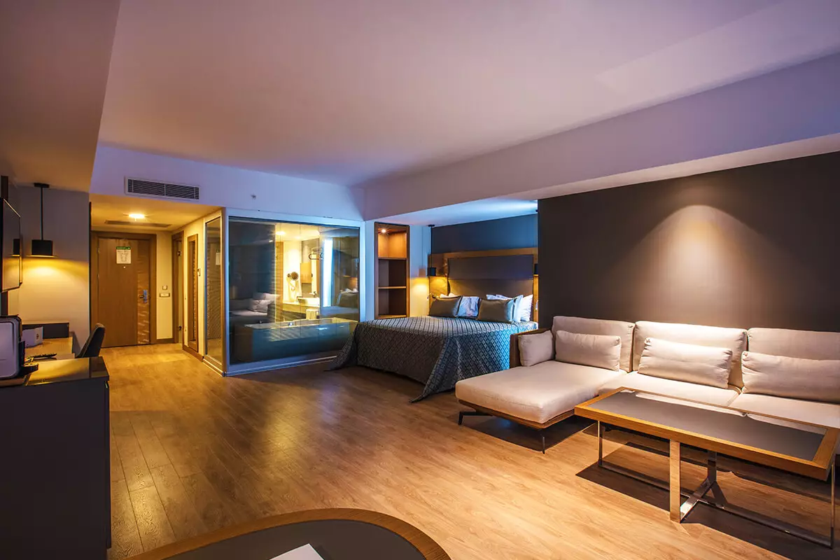 لیبرتی کوش آداسی