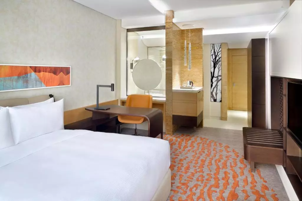 کرون پلازا مارینا دبی