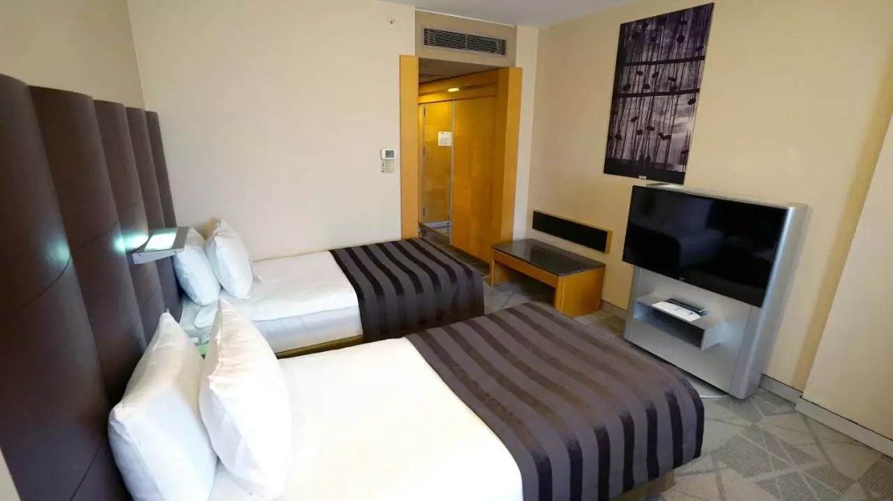 پوینت تکسیم استانبول