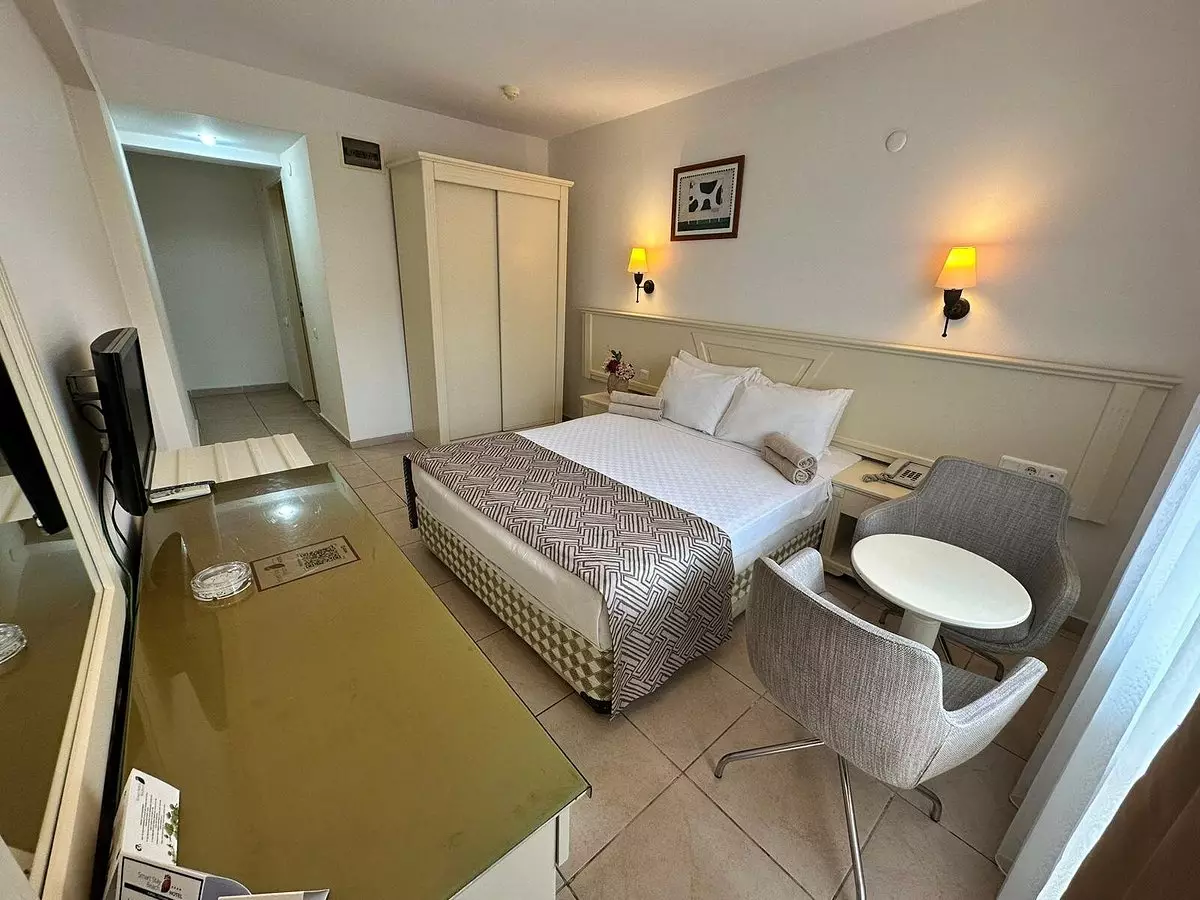 اسمارت استی بیچ بدروم