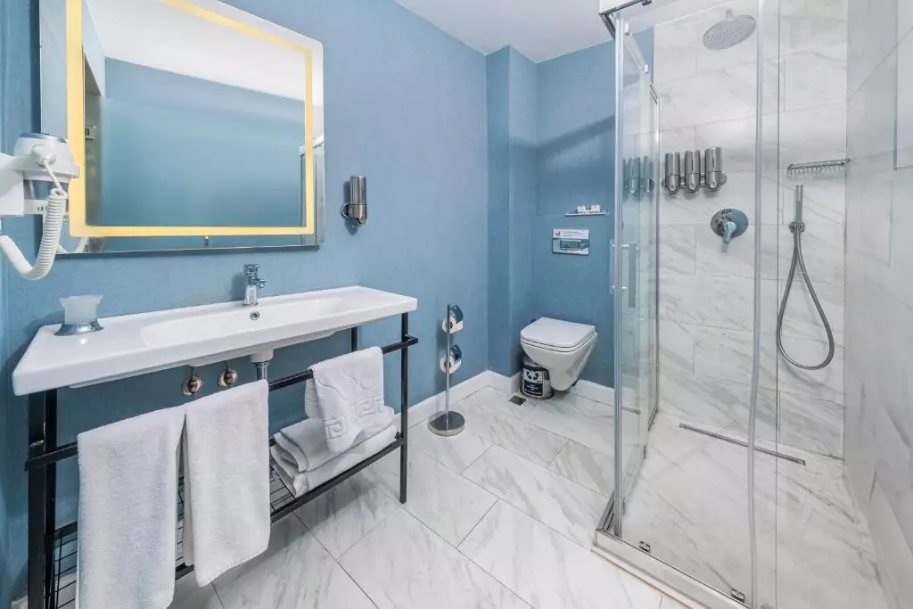 رینگ استون بسفروس استانبول