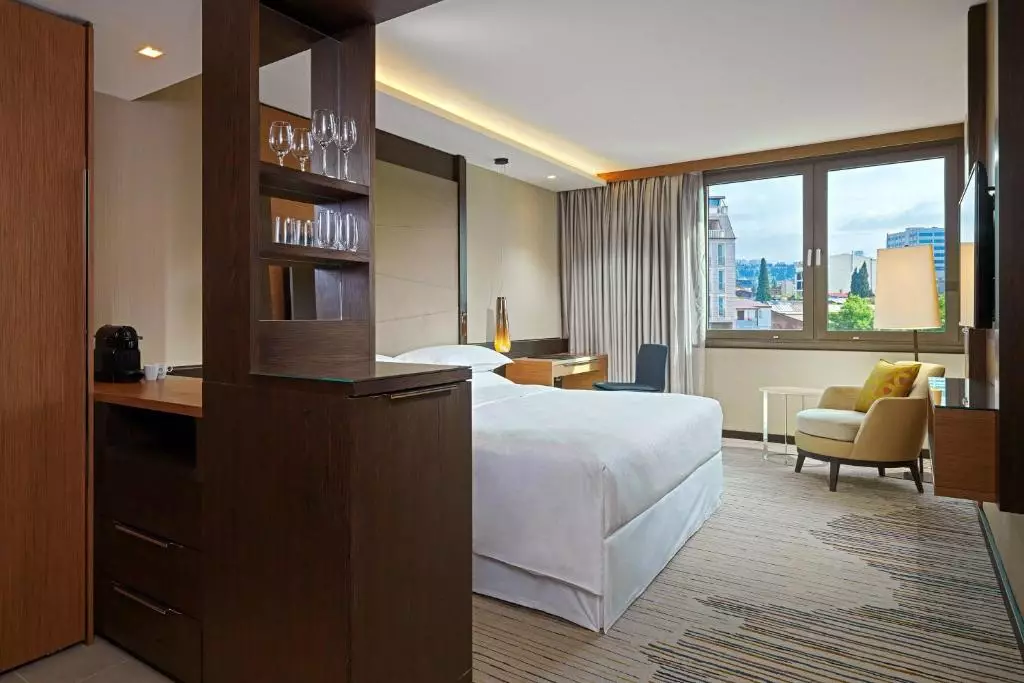 شرایتون گرند تفلیس