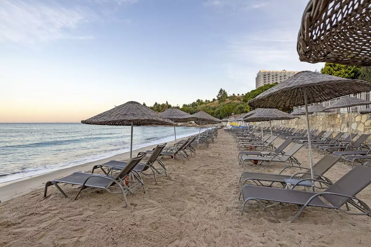 هتل سی لایت ریزورت