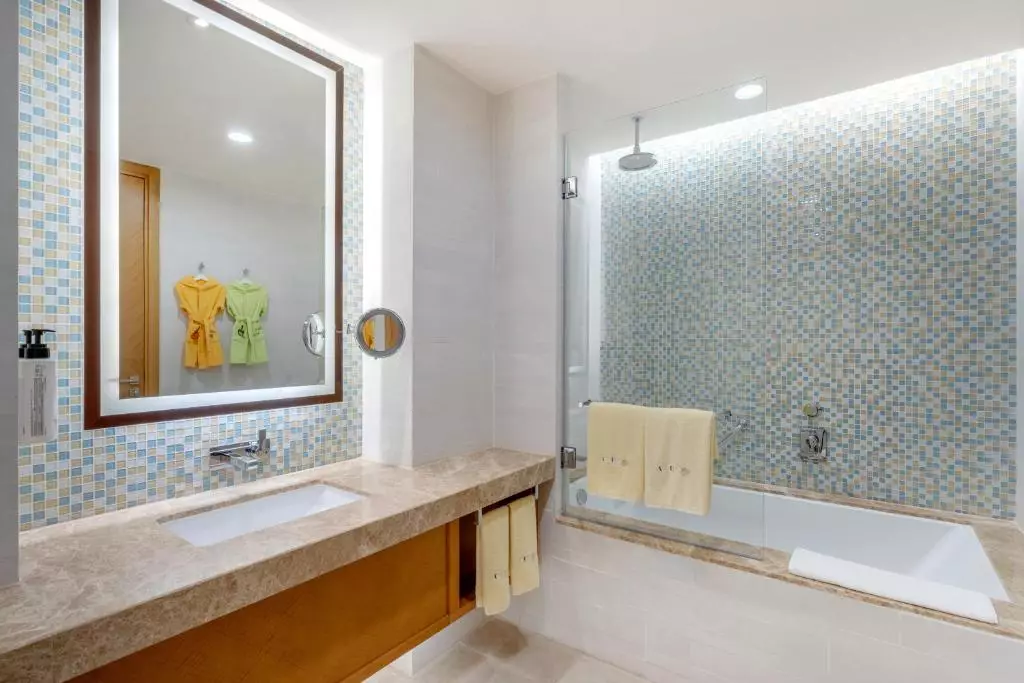 سوئیس اوتل الغریر دبی