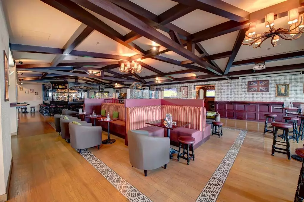 متروپولیتن شیخ زائد دبی