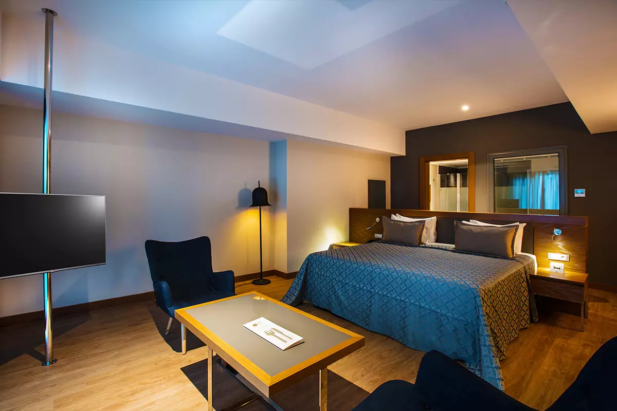 لیبرتی کوش آداسی