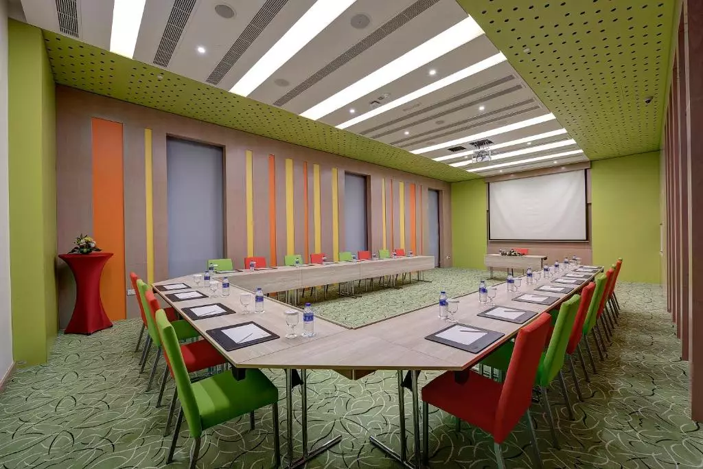 الخوری آتریوم دبی