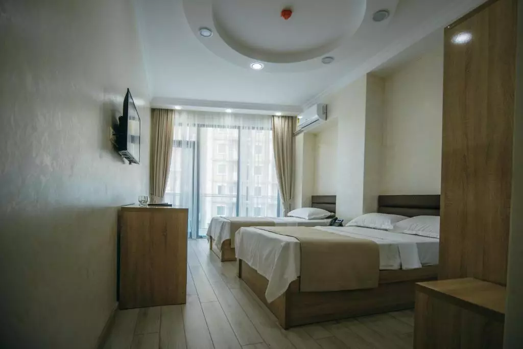 باتومی پالاس