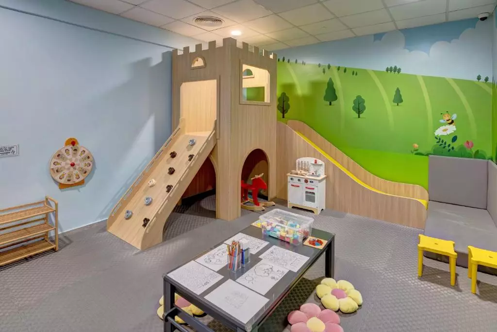 الخوری کورت یارد دبی