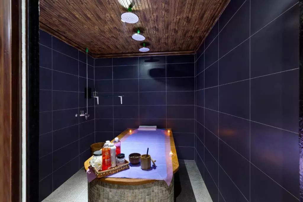 رویال کانتیننتال دبی